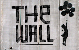 The wall - Boycott assistant